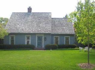 7716 N Boyd Way, Fox Pt, WI 53217