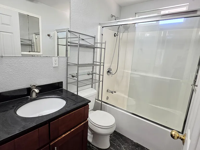 2962 Dorothy Dr — Photo 9