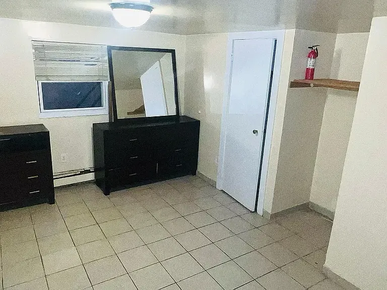 111 Cherry St #6D — Photo 3