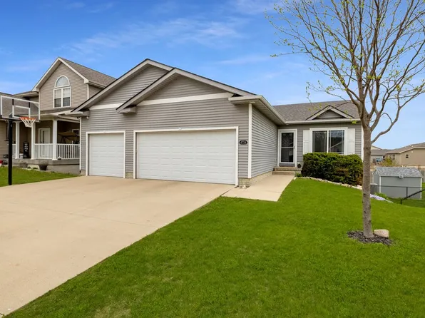 4724 E Merced St, Des Moines, IA 50317
