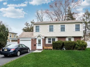 190 Howland Ave, River Edge, NJ 07661