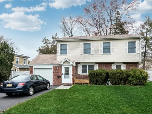 190 Howland Ave, River Edge Boro, NJ 07661