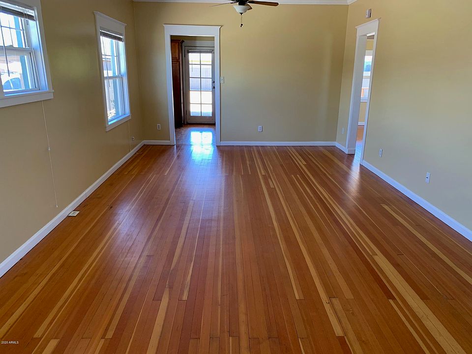 2nd image of 2221 N 8th St