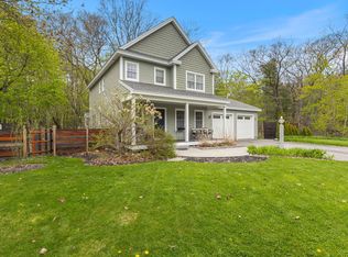 2 Douglas Rd, Scarborough, ME 04074