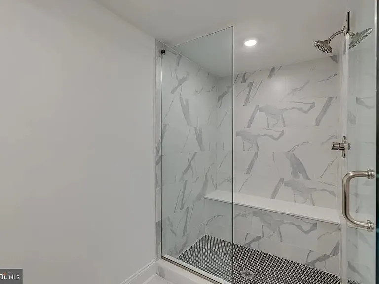 1318 N Franklin St #3 — Photo 12