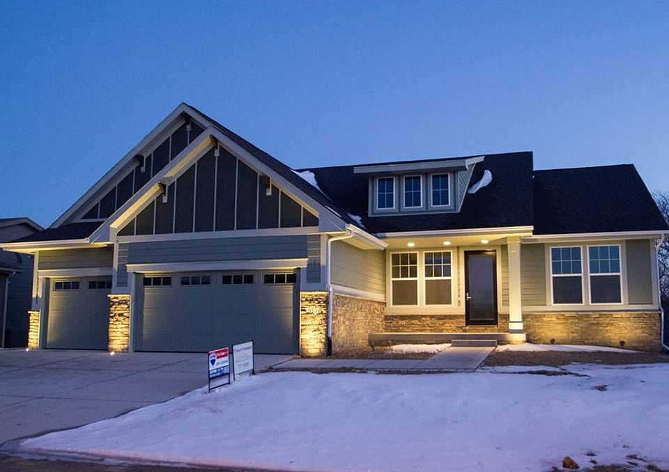 1st image of 913 Baileys Grove Dr