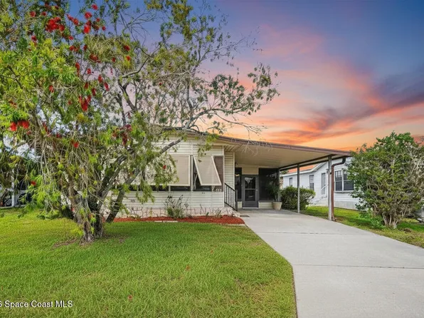 924 Dogwood Dr, Barefoot Bay, FL 32976