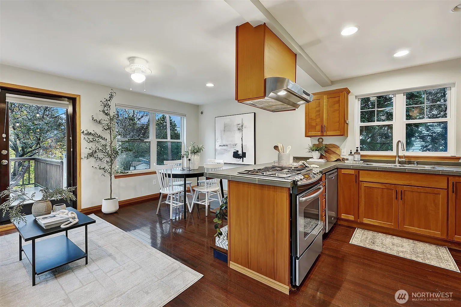 9005 Fremont Avenue N #A photo 1
