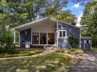 22 Hayes Ln, Lexington, MA 02420