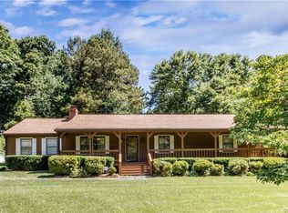 9732 Ashworth Dr, North Chesterfield, VA 23236