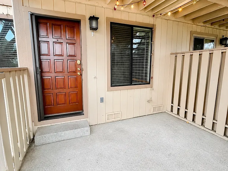 1245 Coyote Creek Pl — Photo 2