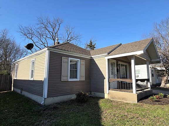 3rd image of 1428 E Portland Street