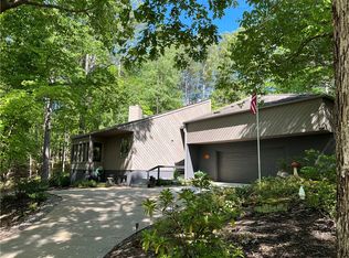 8 Passage Ln, Salem, SC 29676