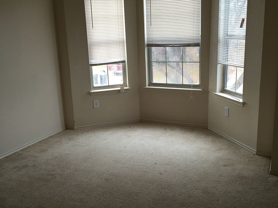 2nd image of 106 Nutmeg Ln