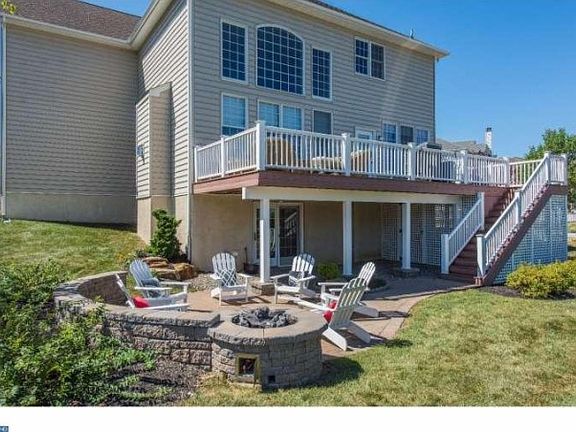 4th image of 4422 Lobella Ct