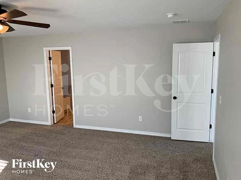 3644 Saguaro Cir — Photo 15