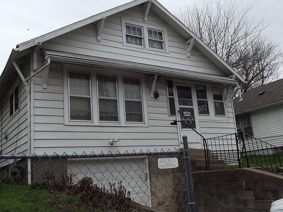 1st image of 1007 N Broadway St