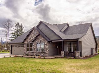 92088 Marcola Rd, Marcola, OR 97454