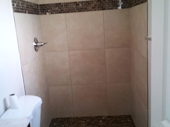 4th image of 3524 E Everett Dr