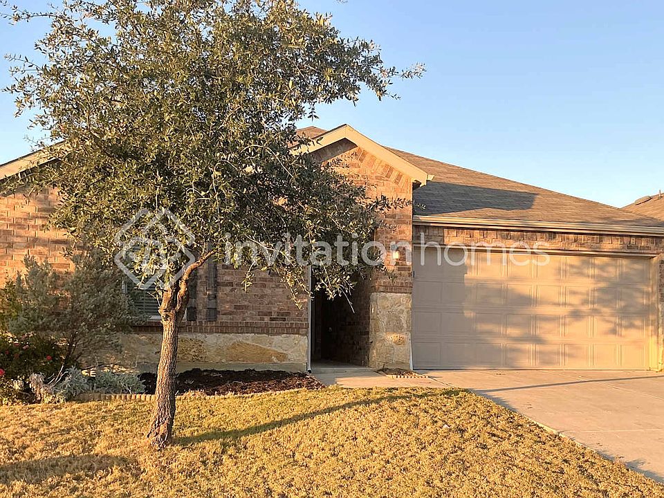 1st image of 1733 Trace Dr