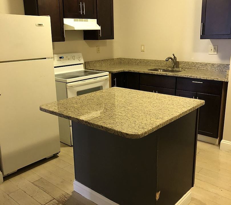 1st image of 285 Essex St APT 2C