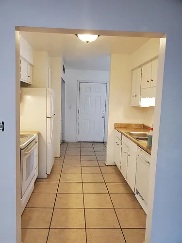 1932 Meadow Dr #3 Photo 1