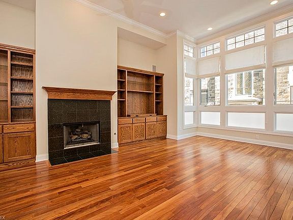 4th image of 2415 Derbyshire Ct
