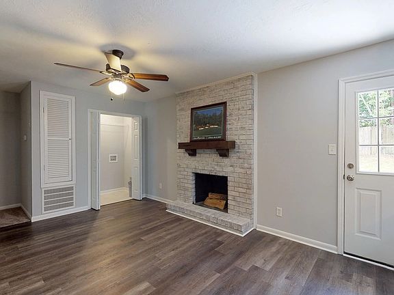 3rd image of 3632 Westhampton Dr