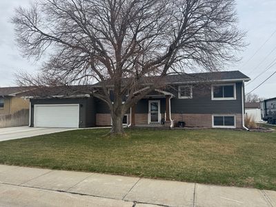 121 N Bare Ave, North Platte, NE, 69101