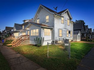 1624 6th Ave SE, Cedar Rapids, IA 52403