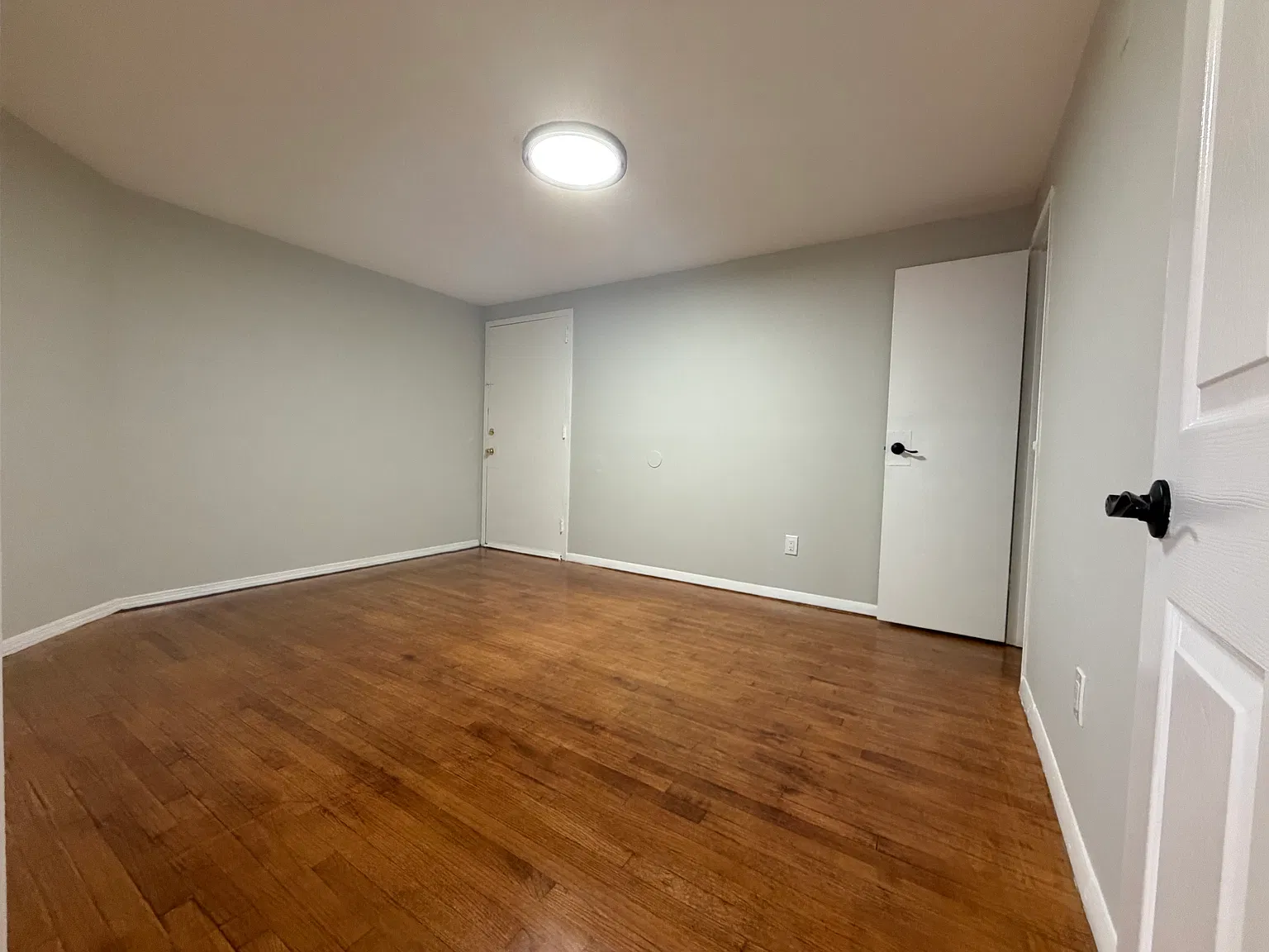 1 bed, $1,585 — Photo 4
