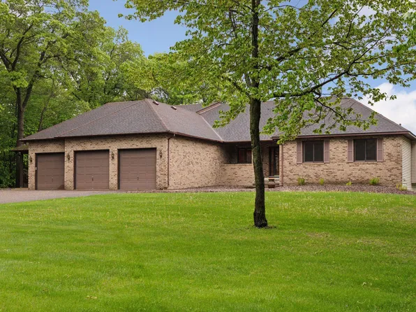 124 166th Ave NE, Ham Lake, MN 55304