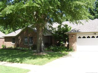 11207 S 93rd Ave E, Bixby, OK 74008