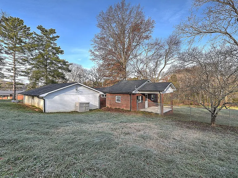 4151 Cameron Rd — Photo 24