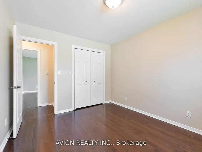 356 Tampa Dr — Photo 11