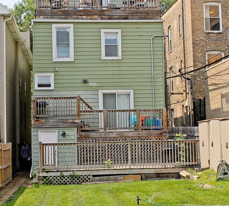 1st image of 1943 N Whipple St #Garden
