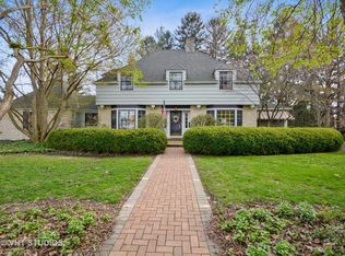 417 McKinley St, St Charles, IL