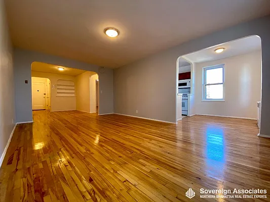 Rented by Sovereign Associates | media 17