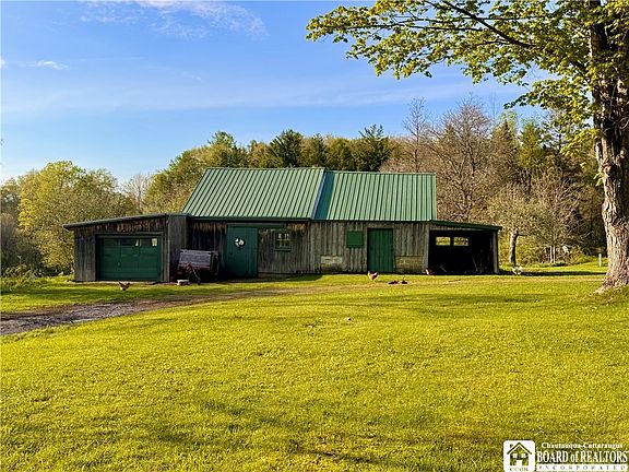 2nd image of 5166 Pickard Rd