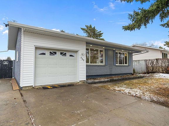 4th image of 131 Garland Cres