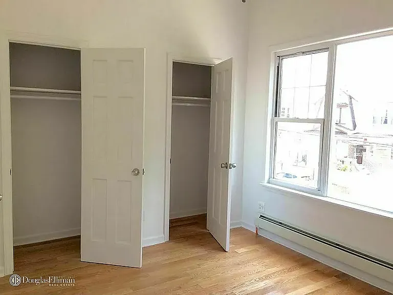 776 E 45th St #1 — Photo 10