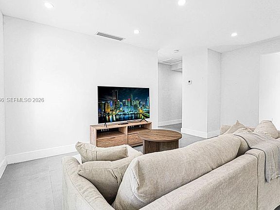 5th image of 4520 NW 3rd Ave