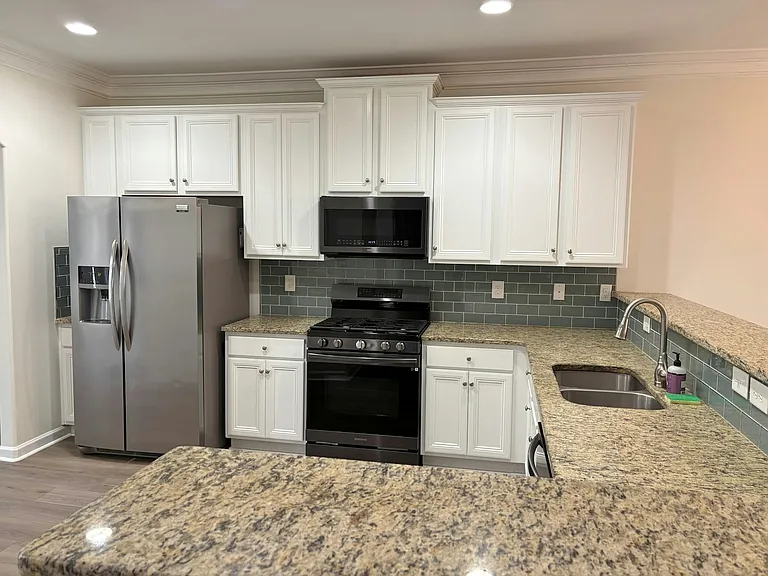 241 Saint Lucie Dr — Photo 9