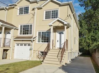 347 Van Pelt Ave, Staten Island, NY 10303