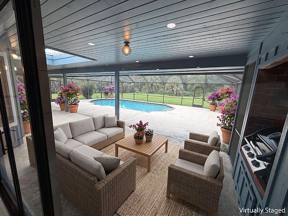 2nd image of 2122 SW Racquet Club Drive