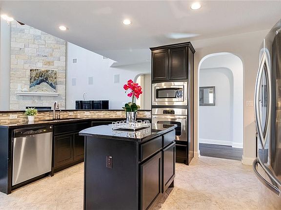 3rd image of 11312 Cherisse Dr