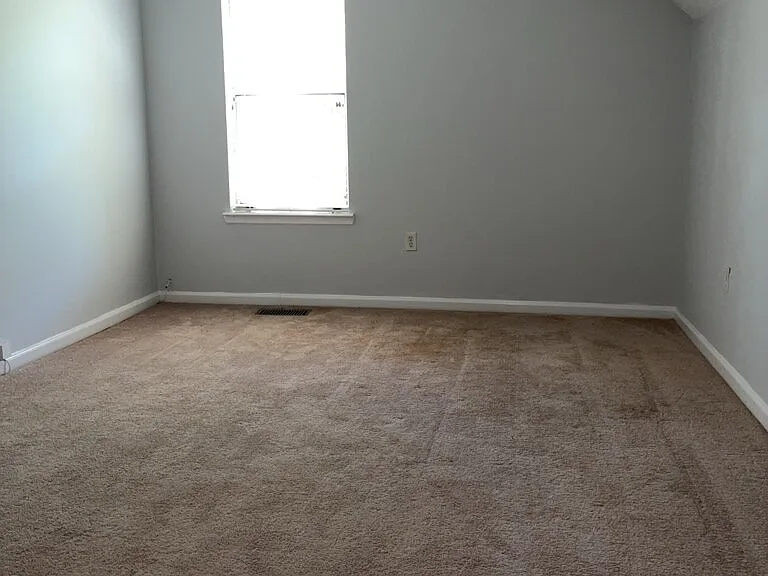 1101 Hulon Ln — Photo 17