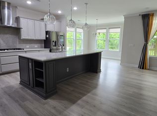 1121 Knotty Oaks Dr, Apex, NC 27523