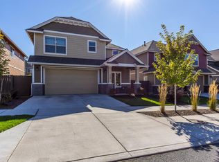 3133 NE Flagstone Ave, Bend, OR 97701