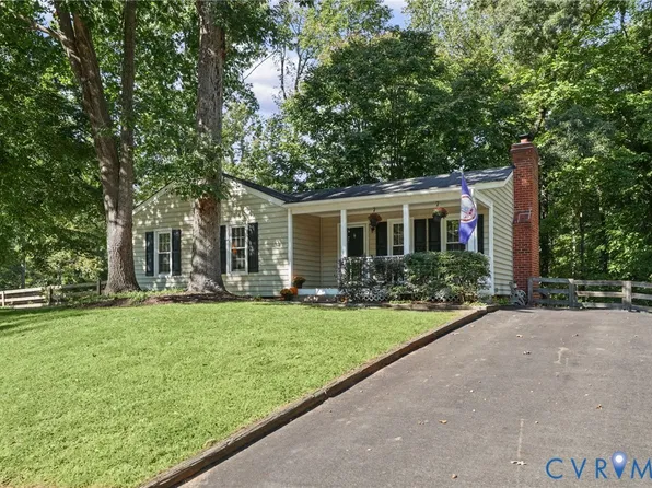 13512 Master Stag Dr, Midlothian, VA 23112